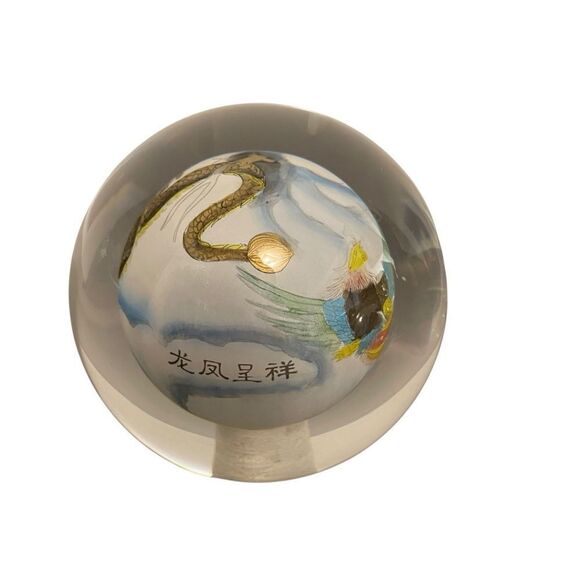 Chinese Reverse Hand Painted Dragon Paperweight 2.5" Blue Gold - Picture 5 of 5